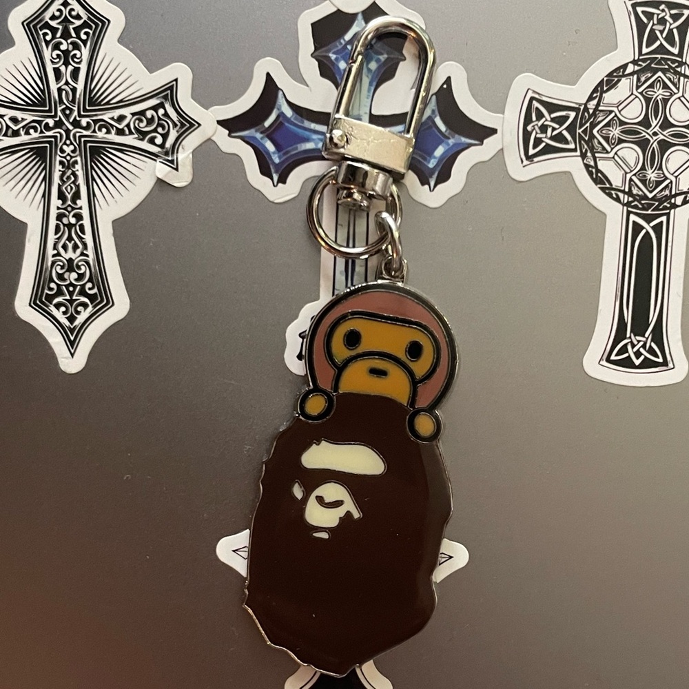BABY MILO KEYCHAIN